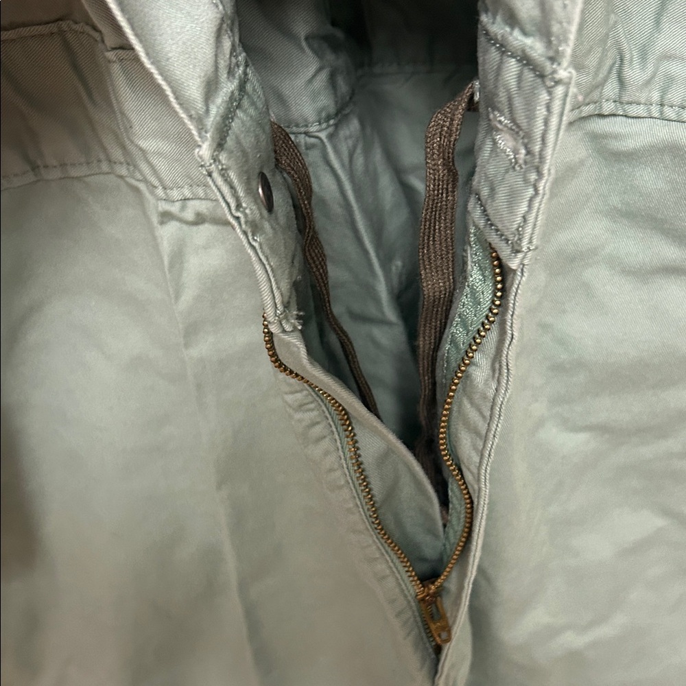 Levi's Sage Green Button-Front Utility Jumpsuit - Picture 6 of 9